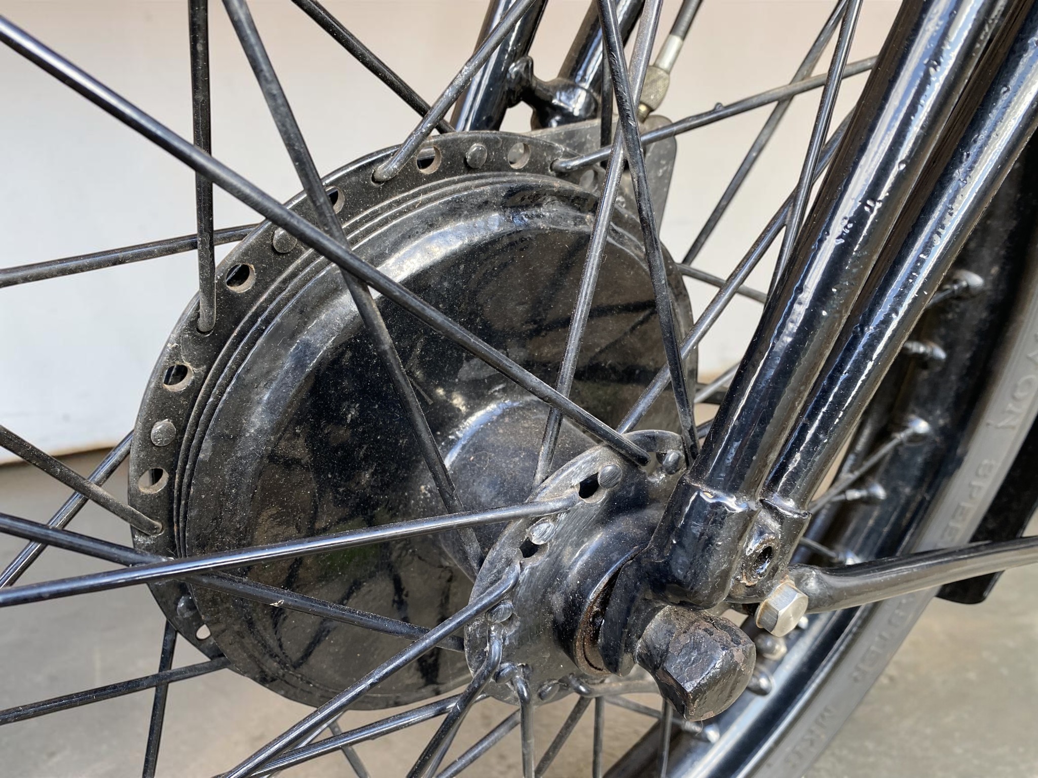 1933 Norton International Model 30 close chain detail